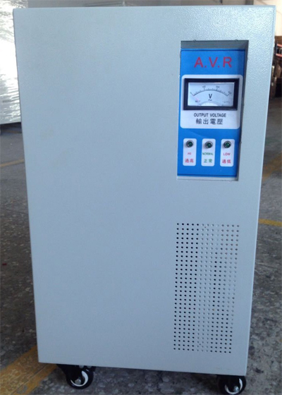 三相400V穩壓器產品圖