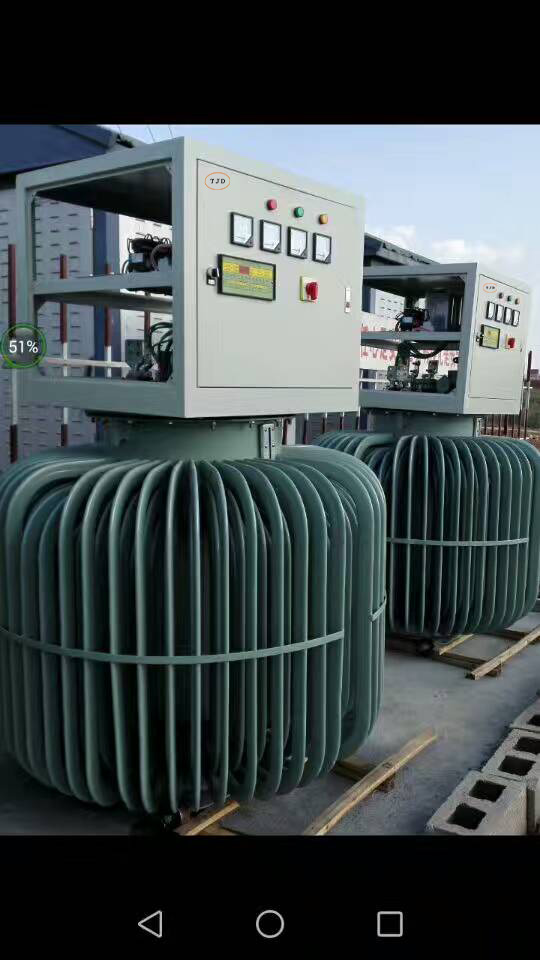 三相油浸式穩(wěn)壓器產(chǎn)品圖